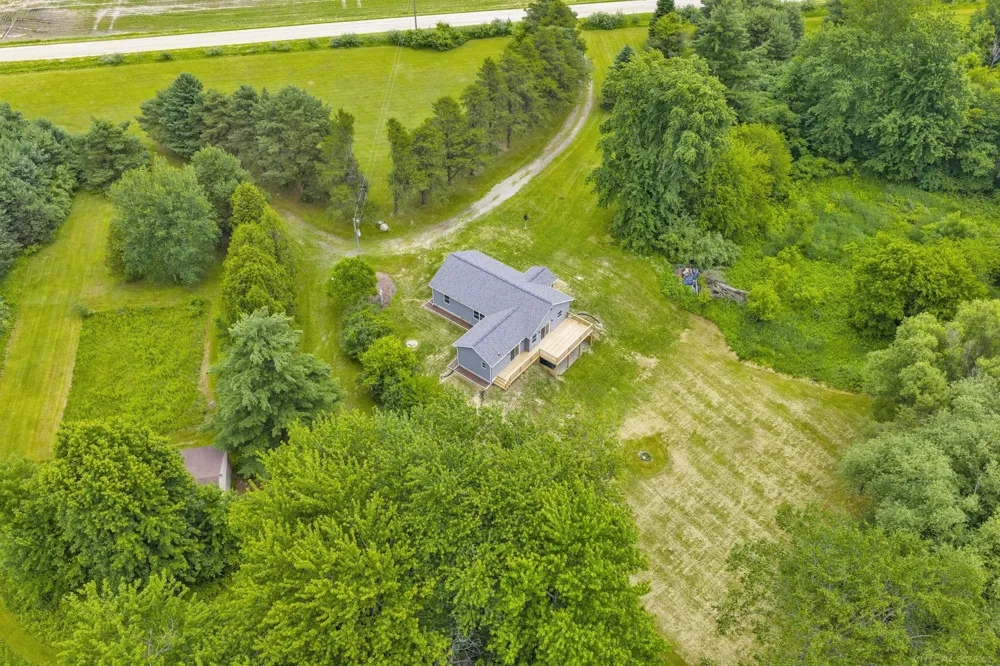 495 Church Road Bridgehampton Township, MI 48419