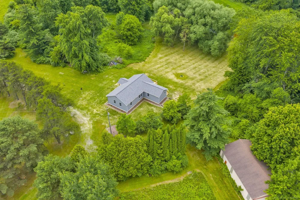 495 Church Road Bridgehampton Township, MI 48419