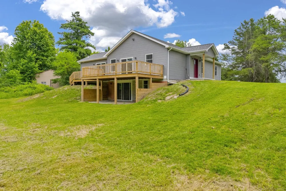 495 Church Road Bridgehampton Township, MI 48419