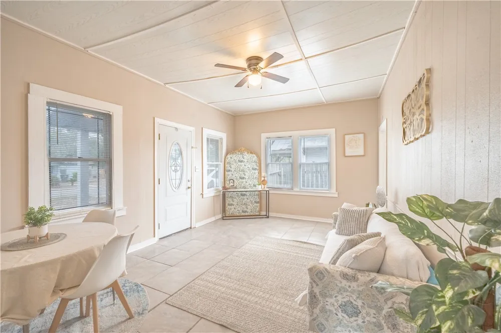 504 E 5th Street Alice, TX 78332