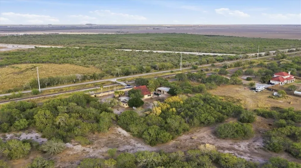 12127 Railroad Avenue Sinton, TX 78387