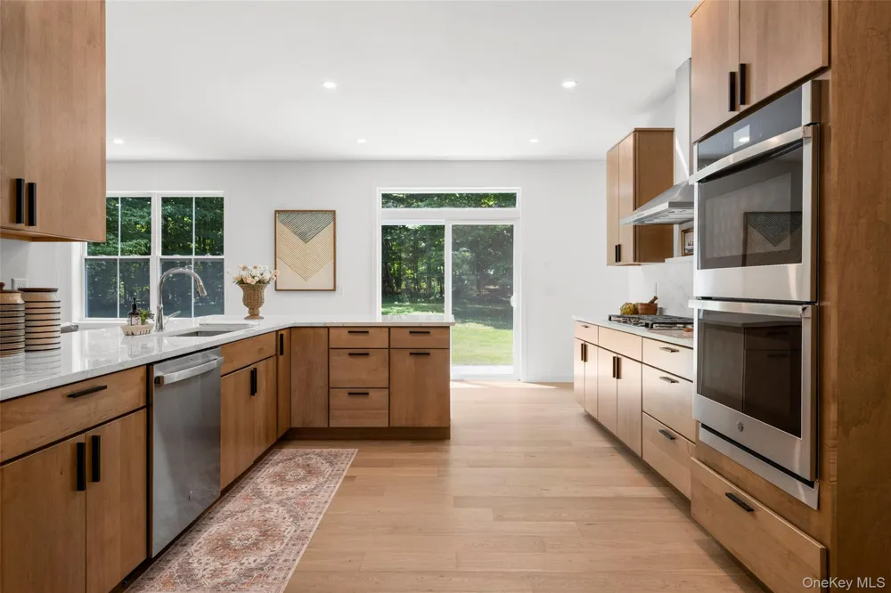 45 Maple Hill Drive Millbrook, NY 12545