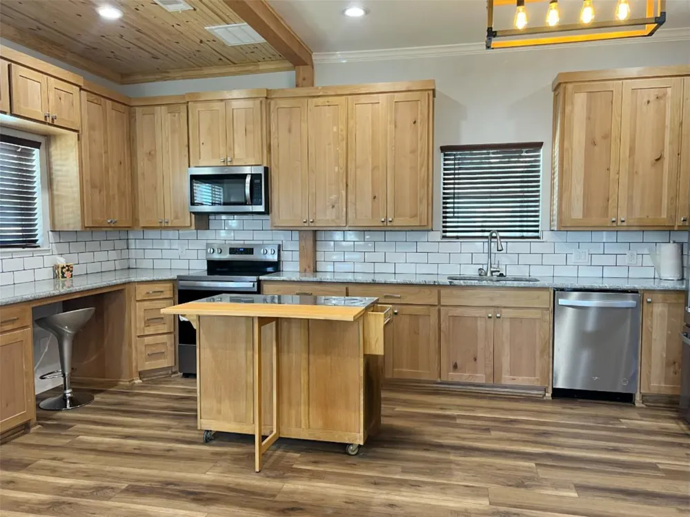 724 Franklin Bellevue, TX 76228
