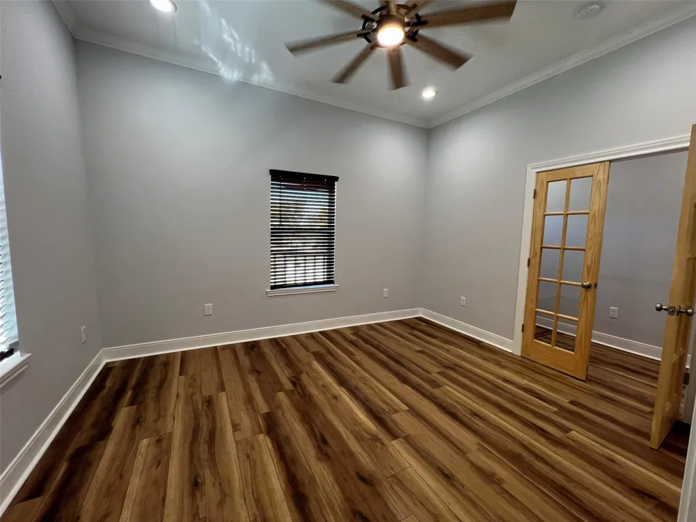 724 Franklin Bellevue, TX 76228