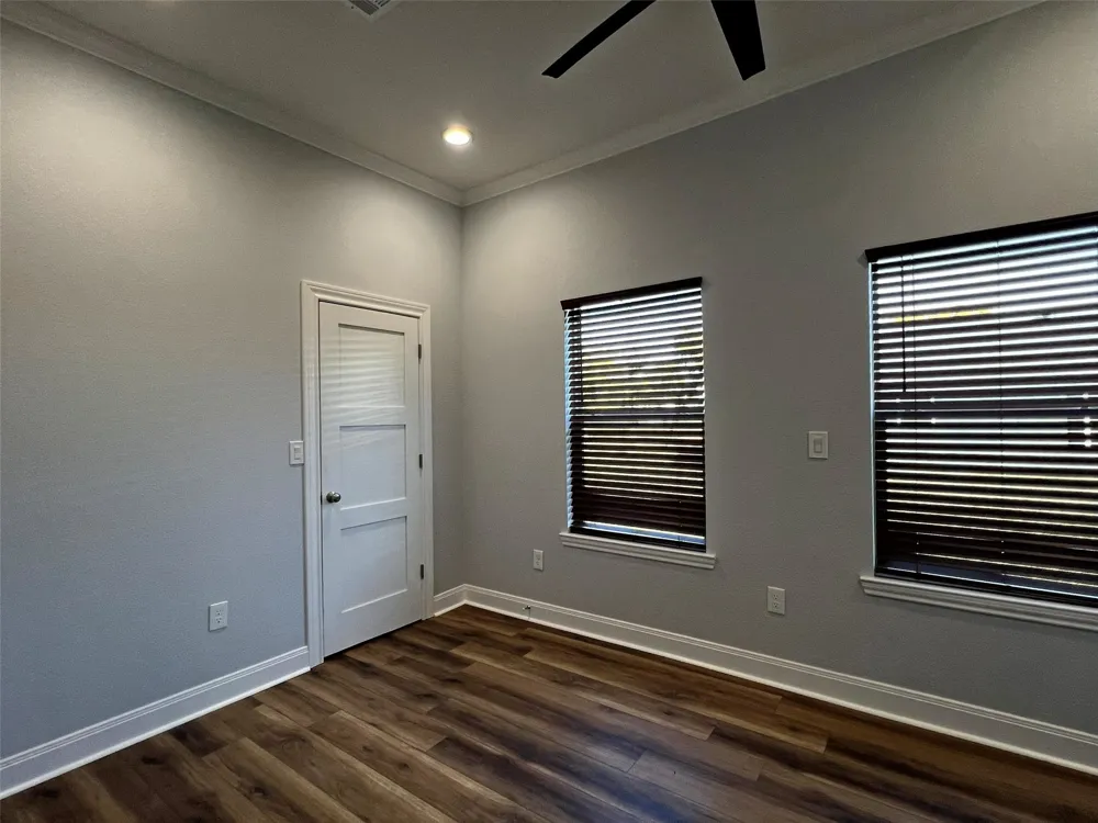 724 Franklin Bellevue, TX 76228