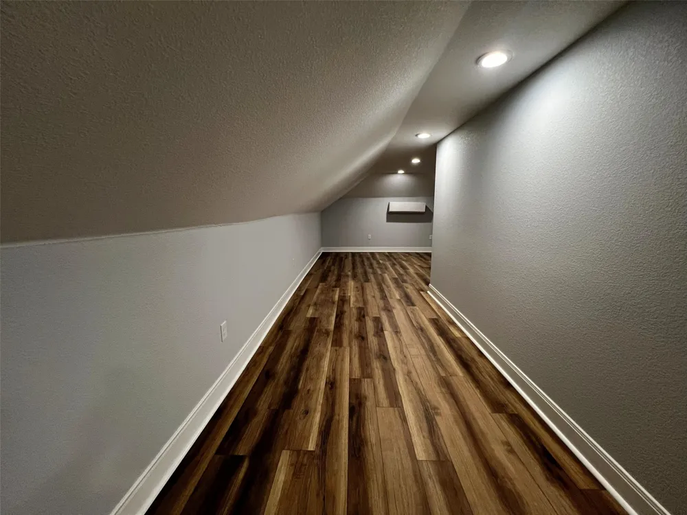 724 Franklin Bellevue, TX 76228