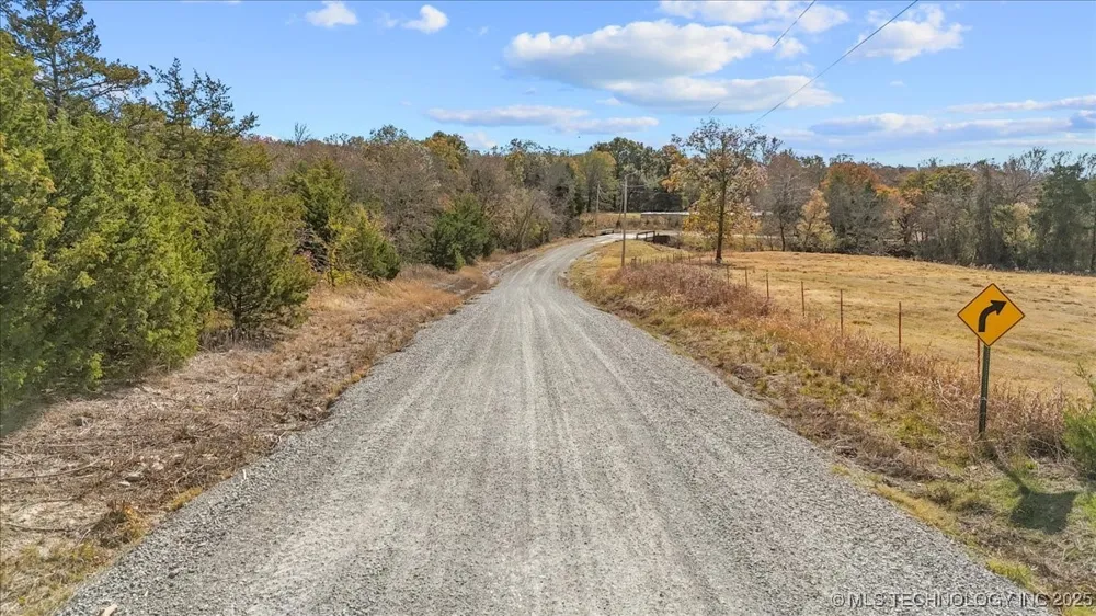 555 White Chimney Stuart, OK 74570