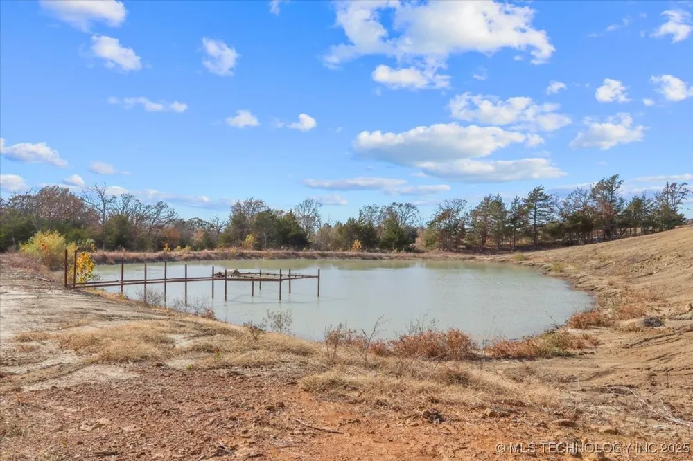 555 White Chimney Stuart, OK 74570