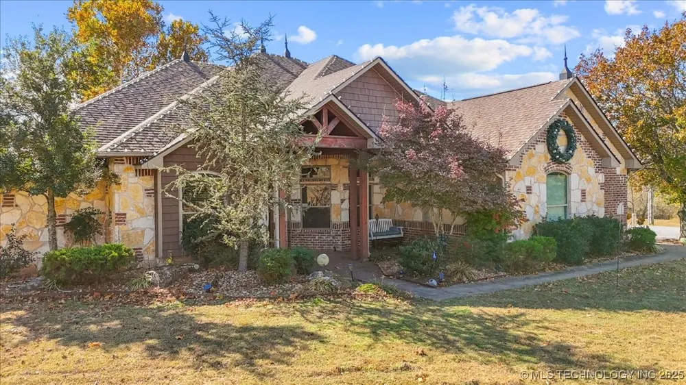 555 White Chimney Stuart, OK 74570