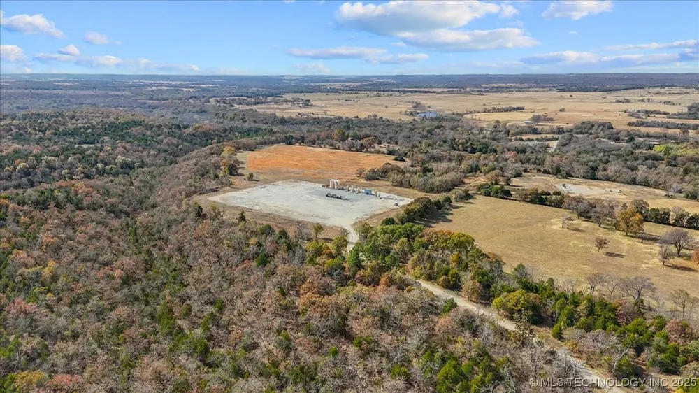 555 White Chimney Stuart, OK 74570