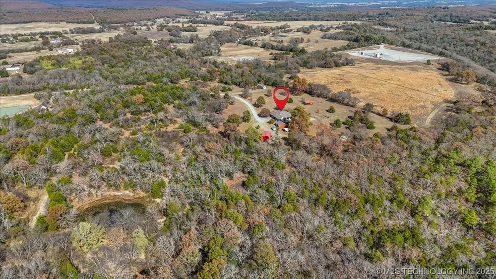 555 White Chimney Stuart, OK 74570