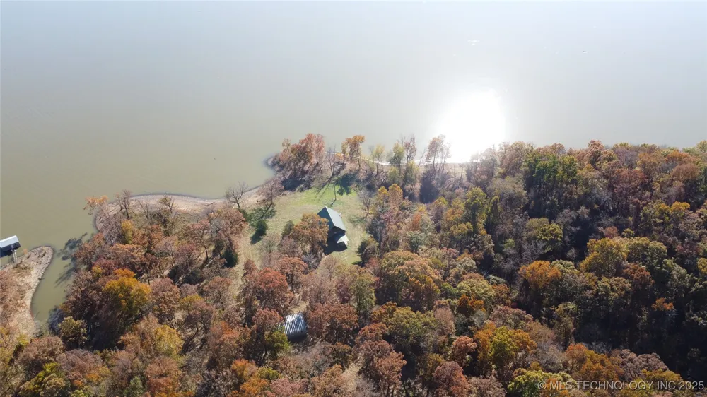 18101 S 641 ROAD Wyandotte, OK 74370