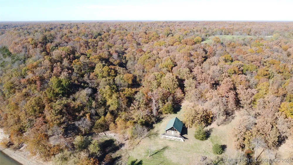 18101 S 641 ROAD Wyandotte, OK 74370
