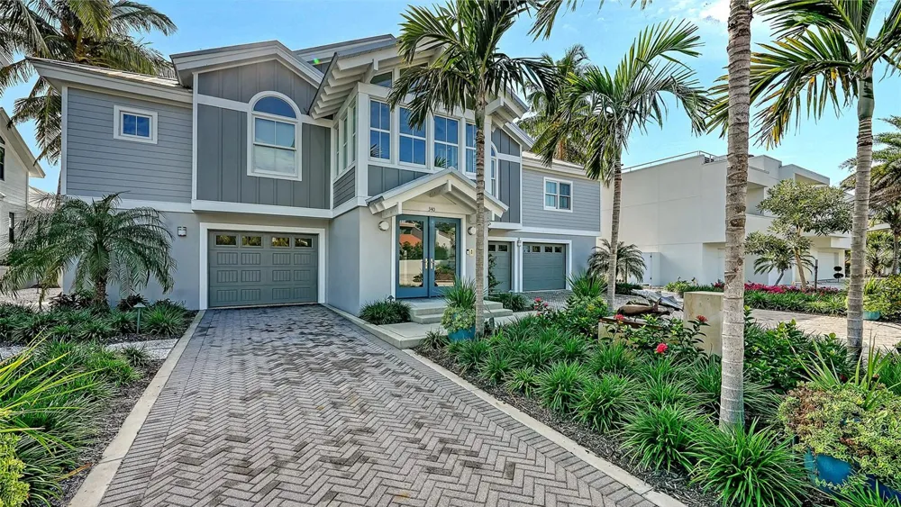 340 MORNINGSIDE DRIVE Sarasota, FL 34236