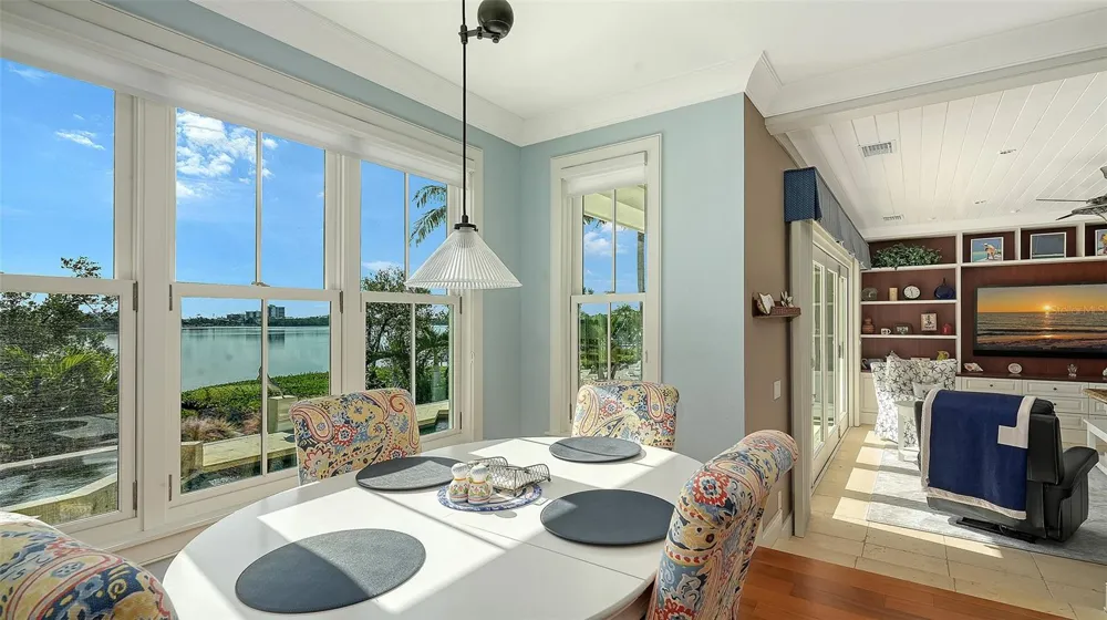 340 MORNINGSIDE DRIVE Sarasota, FL 34236