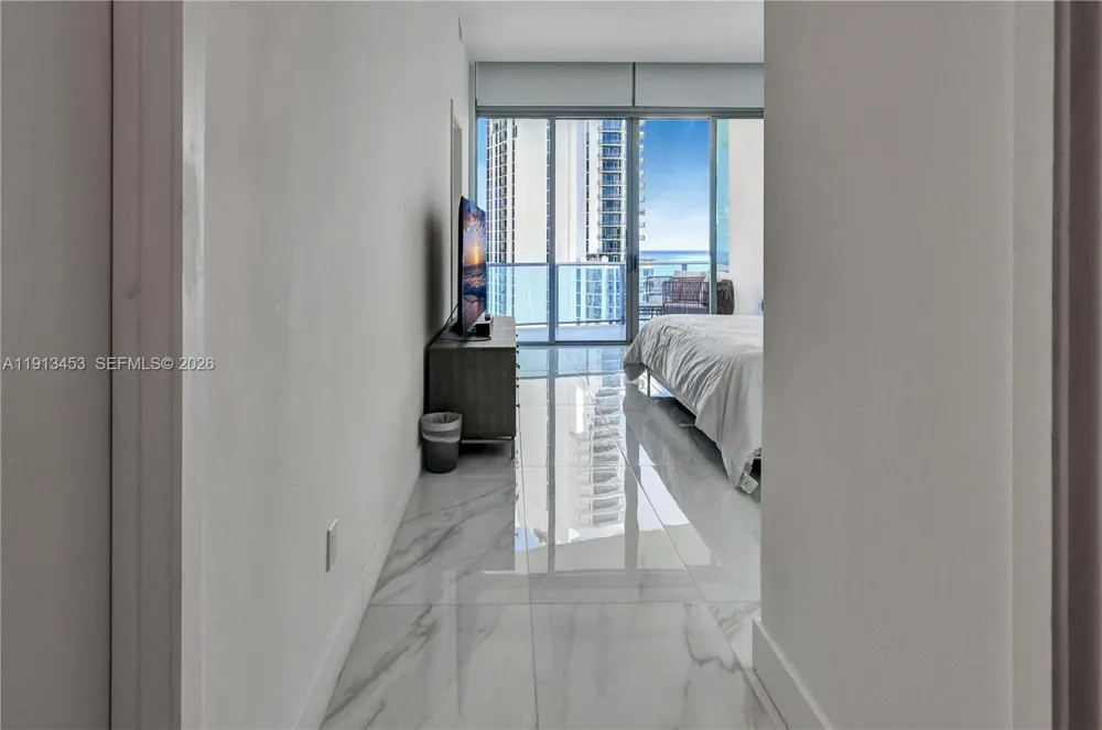 17550 Collins Ave #PH2 Sunny Isles Beach, FL 33160