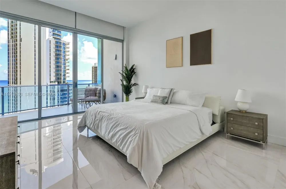 17550 Collins Ave #PH2 Sunny Isles Beach, FL 33160