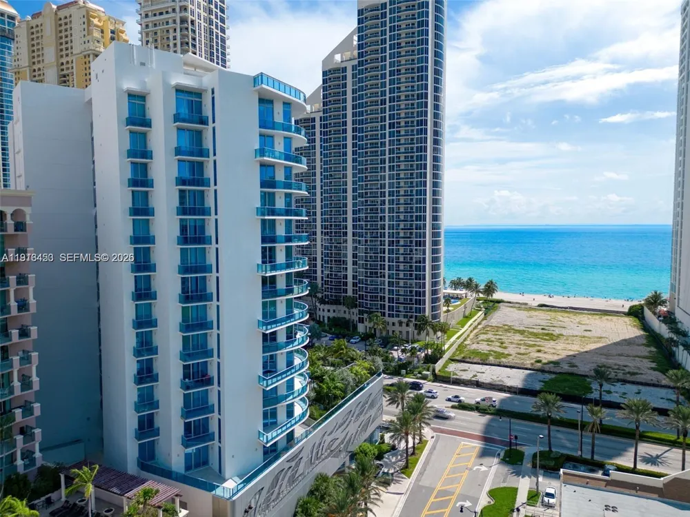 17550 Collins Ave #PH2 Sunny Isles Beach, FL 33160