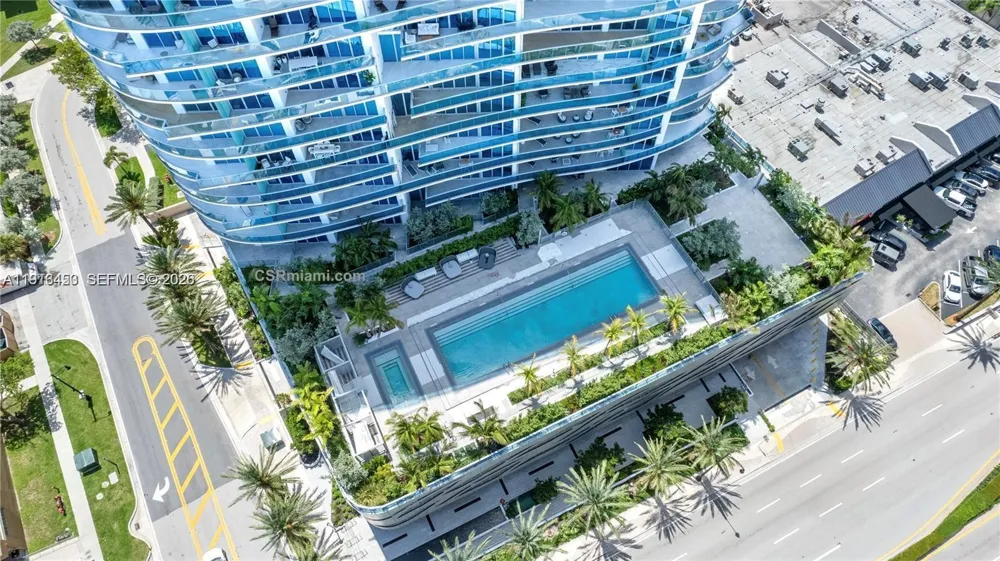 17550 Collins Ave #PH2 Sunny Isles Beach, FL 33160