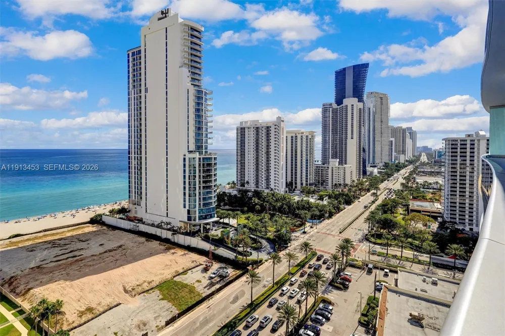 17550 Collins Ave #PH2 Sunny Isles Beach, FL 33160