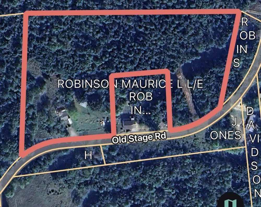 8069 OLD STAGE RD Adamsville, TN 38310