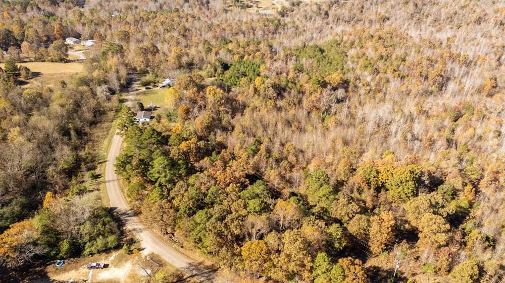 8069 OLD STAGE RD Adamsville, TN 38310