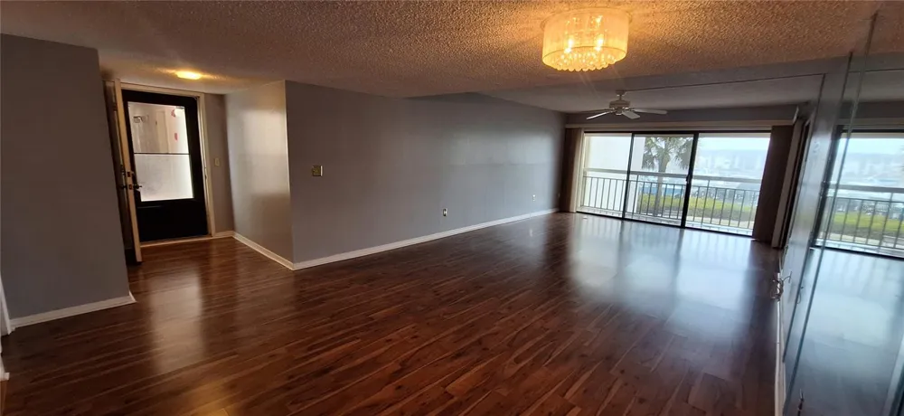 7907 SAILBOAT KEY BOULEVARD S #205 South Pasadena, FL 33707