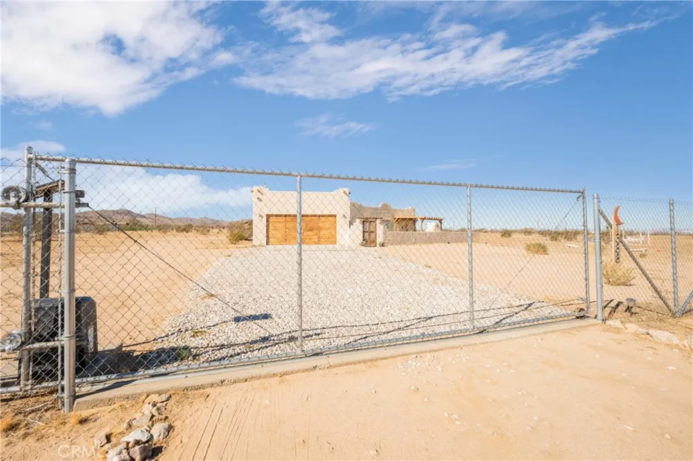 1388 Fortuna Avenue Landers, CA 92285