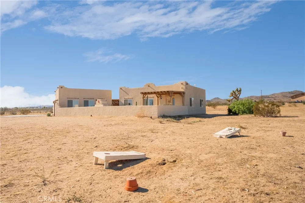 1388 Fortuna Avenue Landers, CA 92285