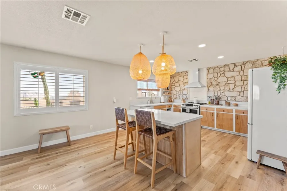 1388 Fortuna Avenue Landers, CA 92285