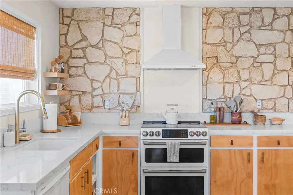 1388 Fortuna Avenue Landers, CA 92285
