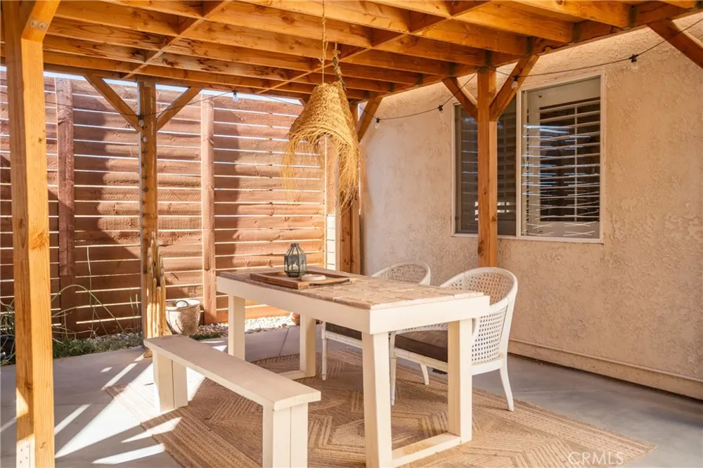 1388 Fortuna Avenue Landers, CA 92285