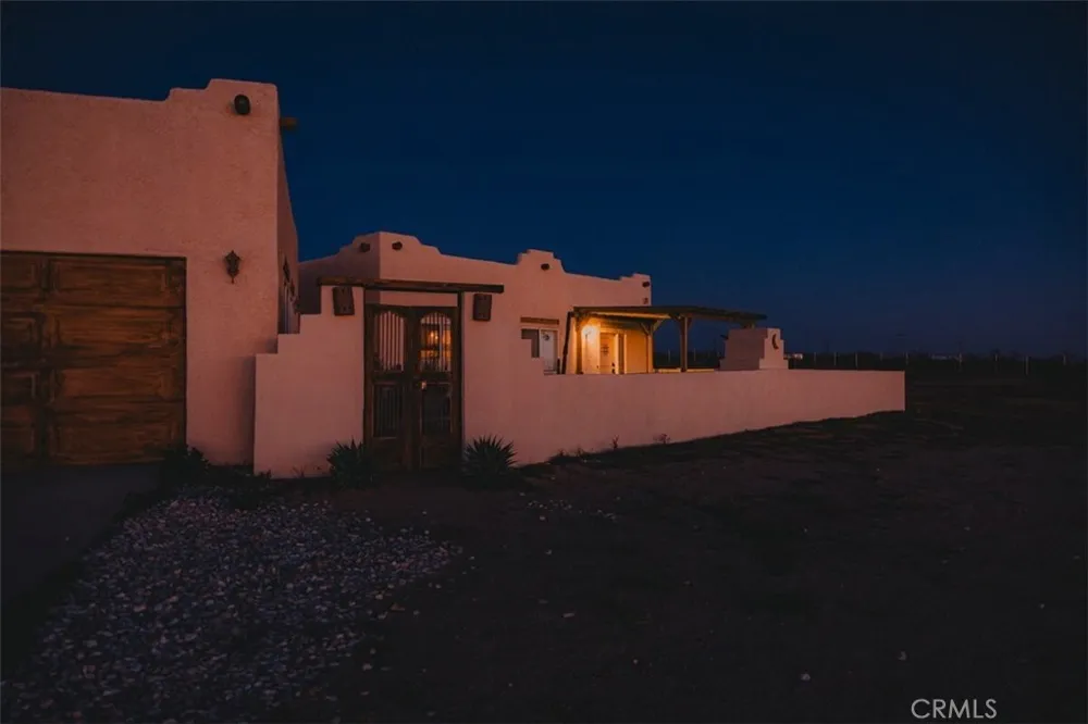 1388 Fortuna Avenue Landers, CA 92285