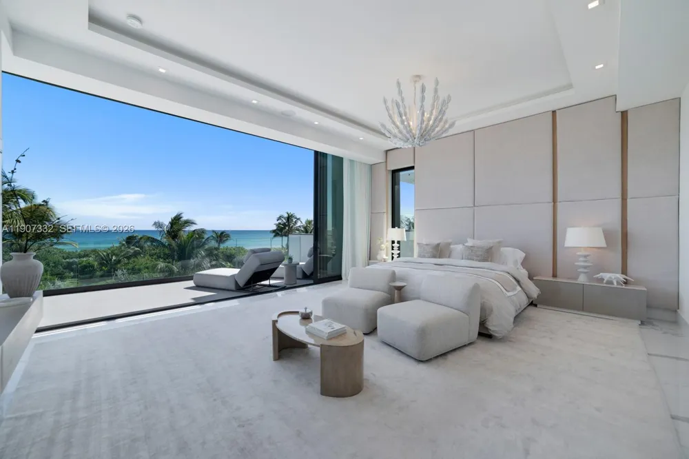7845 Atlantic Way Miami Beach, FL 33141