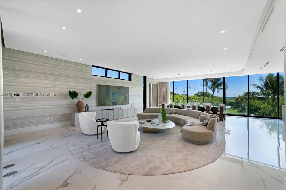 7845 Atlantic Way Miami Beach, FL 33141