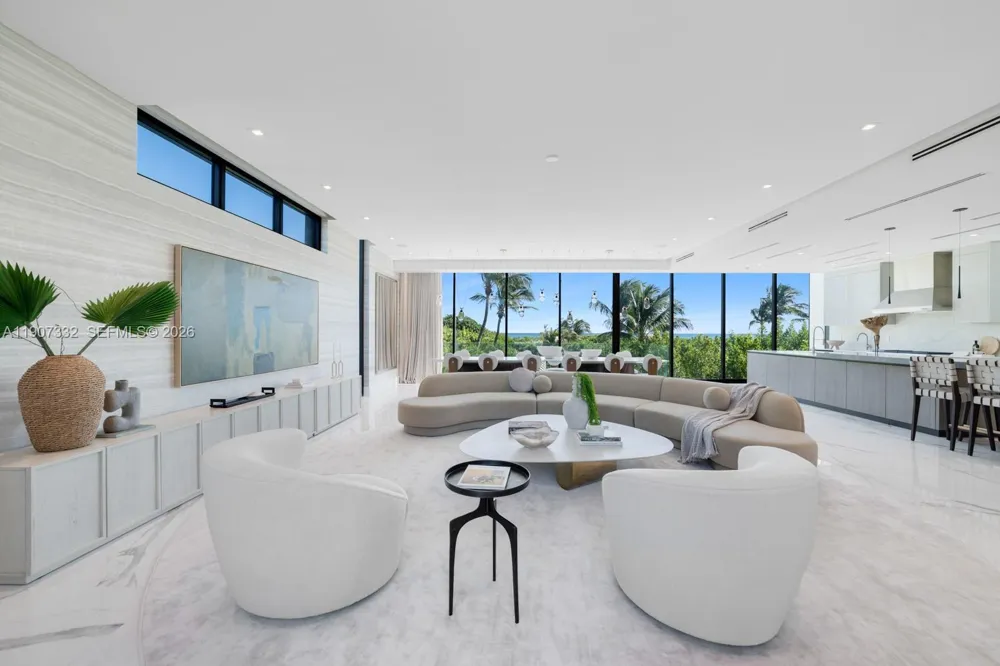 7845 Atlantic Way Miami Beach, FL 33141