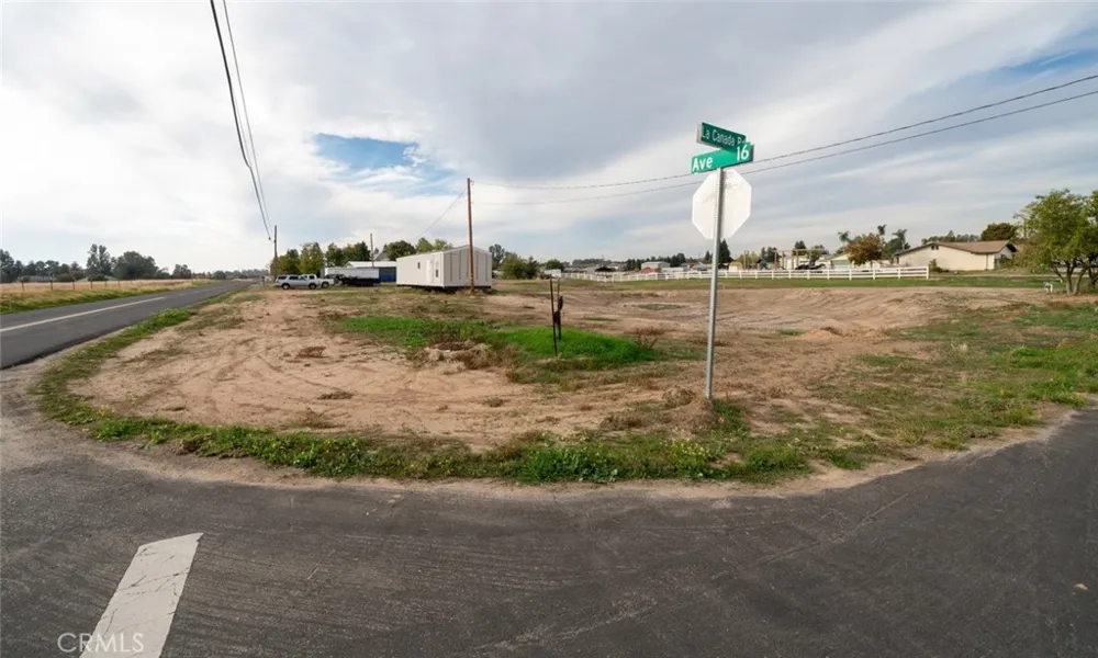 37143 Avenue 16 Madera, CA 93636