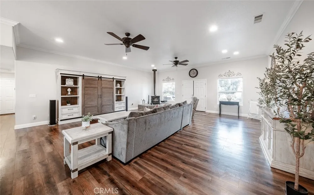 37143 Avenue 16 Madera, CA 93636