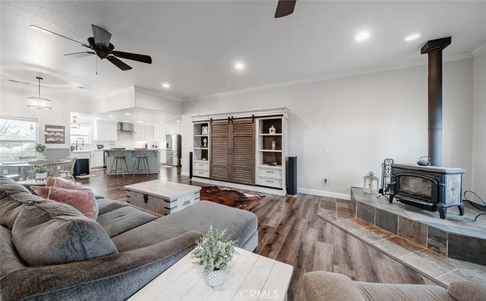 37143 Avenue 16 Madera, CA 93636