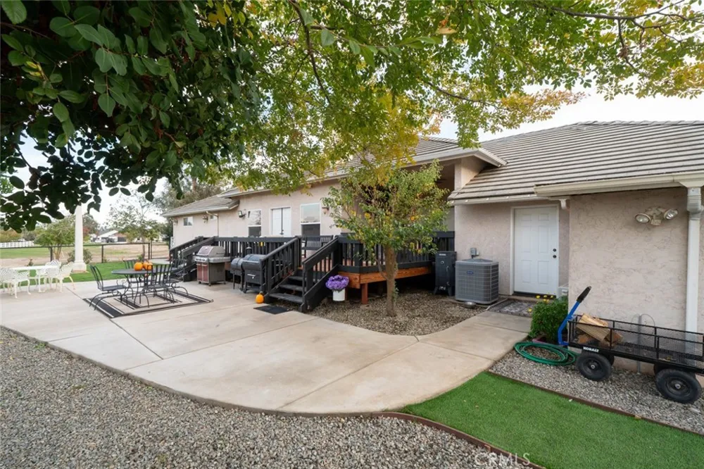 37143 Avenue 16 Madera, CA 93636