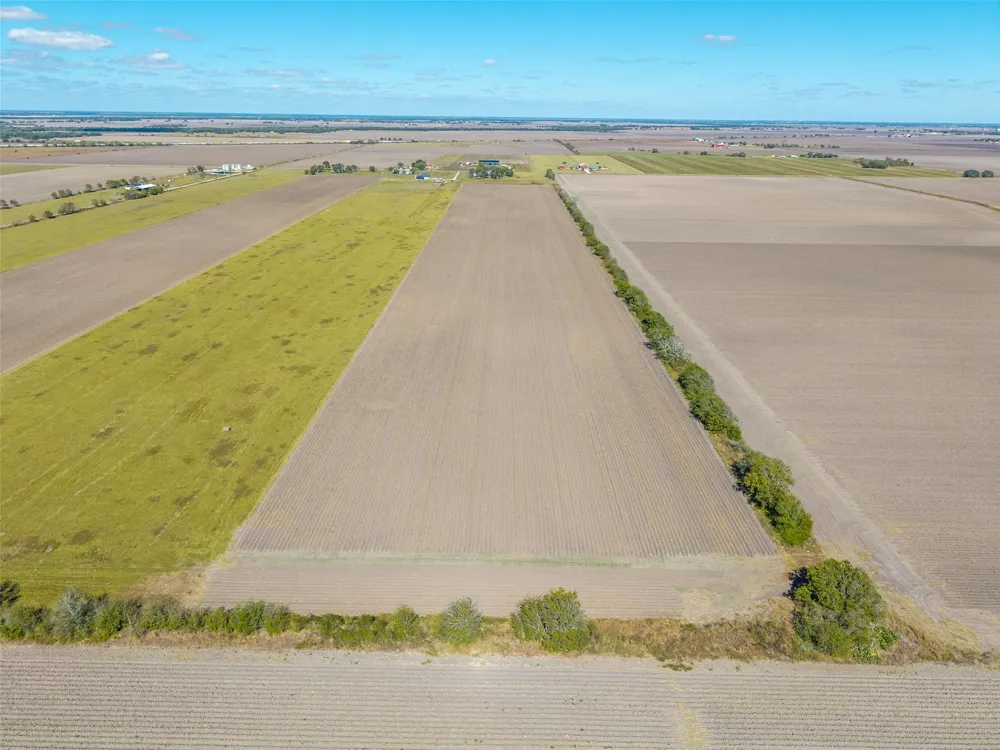 County Road 312 Louise, TX 77455