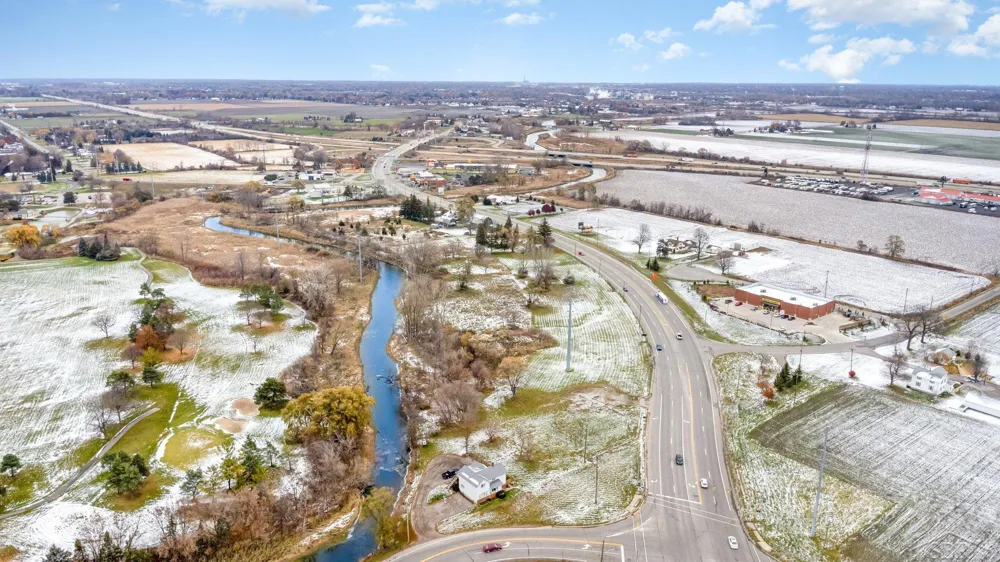 2507 Delta Road Frankenlust Township, MI 48706