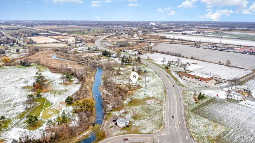 2507 Delta Road Frankenlust Township, MI 48706