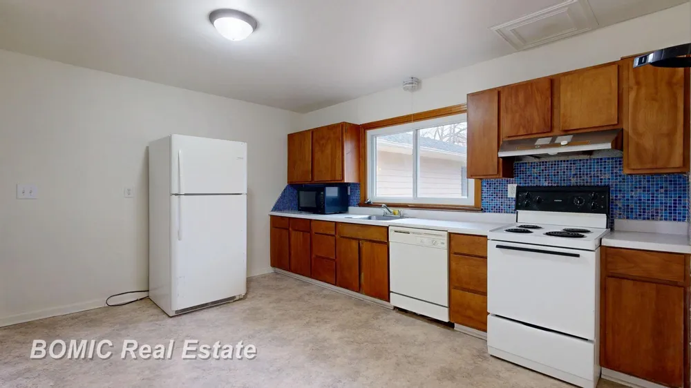 3700 Saginaw Road Midland City, MI 48640