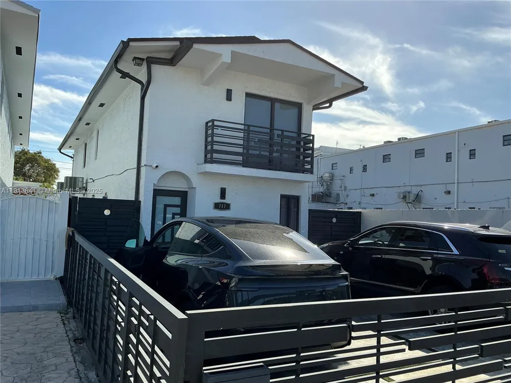 717 Tamiami Canal Rd Miami, FL 33144