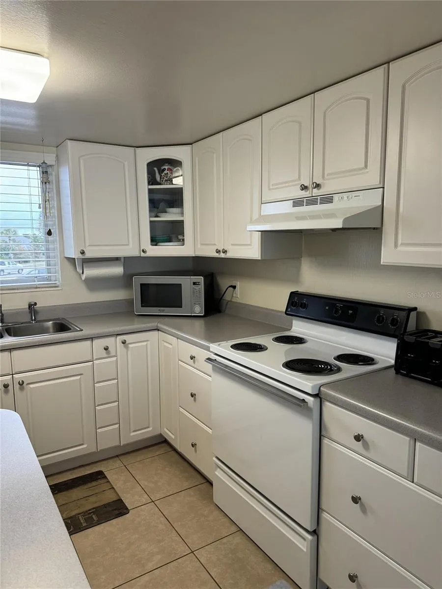 815 OCEAN SHORE BOULEVARD #10B Ormond Beach, FL 32176