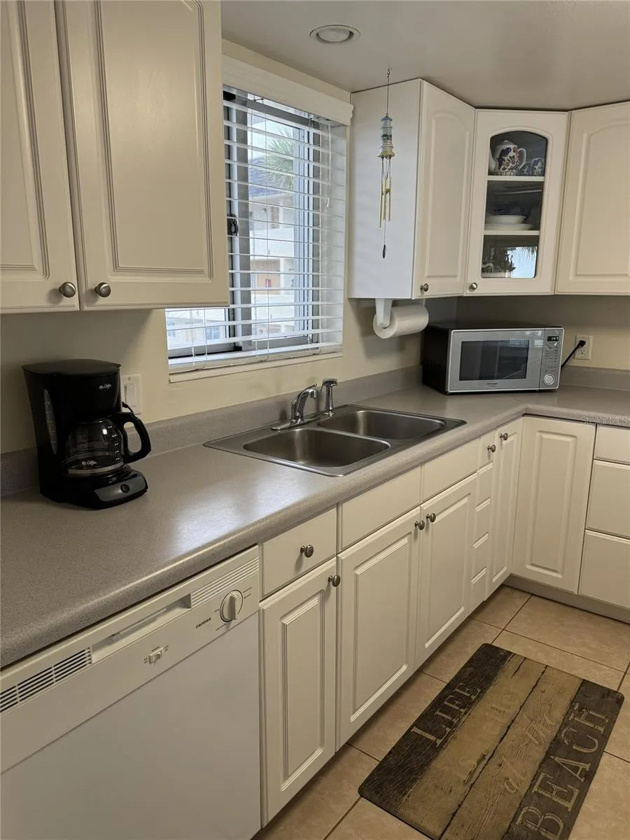 815 OCEAN SHORE BOULEVARD #10B Ormond Beach, FL 32176
