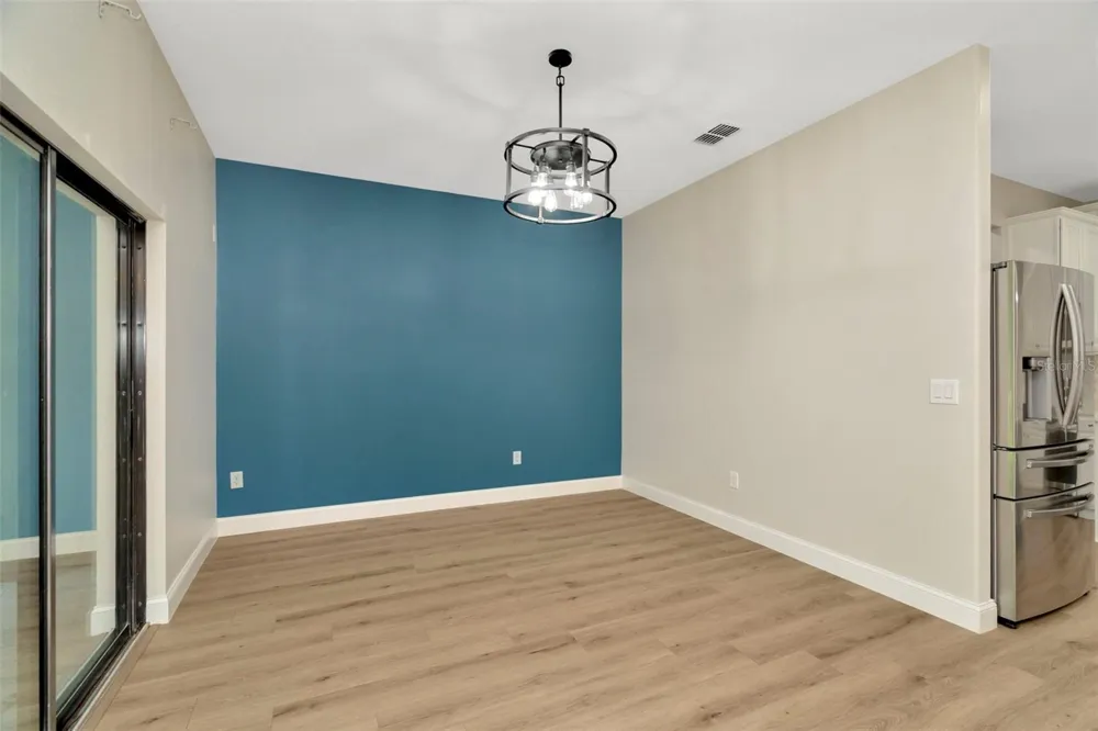 28516 TRANQUIL LAKE CIRCLE Wesley Chapel, FL 33543