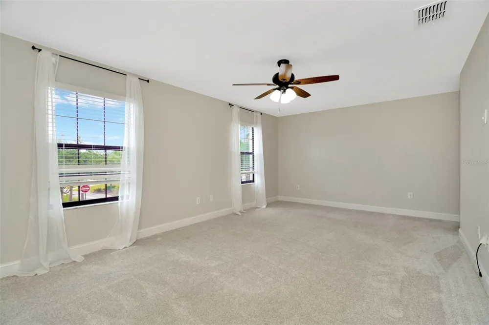 28516 TRANQUIL LAKE CIRCLE Wesley Chapel, FL 33543