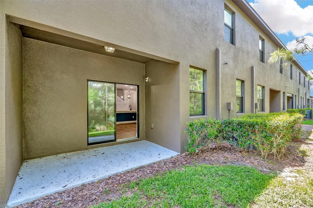 28516 TRANQUIL LAKE CIRCLE Wesley Chapel, FL 33543